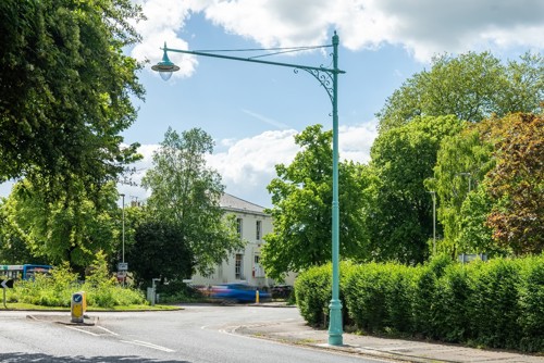 Photo of restored lamppost on a sunny day